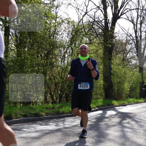 12.04.2026 - 45. Internationalen Wilhelmsburger Insellauf Yannick Fuchs http://msf.ph/oto/9481422 12.04.2026 10:29:24 Laufen 56, 4325 meine-sportfotos.de