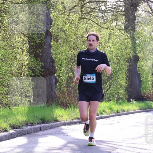 12.04.2026 - 45. Internationalen Wilhelmsburger Insellauf Yannick Fuchs http://msf.ph/oto/9481451 12.04.2026 10:29:26 Laufen 5545 meine-sportfotos.de