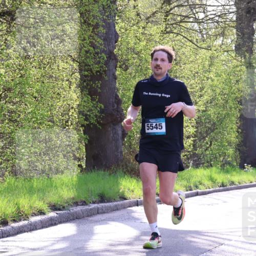 12.04.2026 - 45. Internationalen Wilhelmsburger Insellauf Yannick Fuchs http://msf.ph/oto/9481455 12.04.2026 10:29:27 Laufen 5545 meine-sportfotos.de