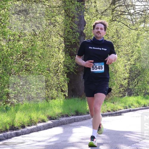 12.04.2026 - 45. Internationalen Wilhelmsburger Insellauf Yannick Fuchs http://msf.ph/oto/9481460 12.04.2026 10:29:27 Laufen 5545 meine-sportfotos.de