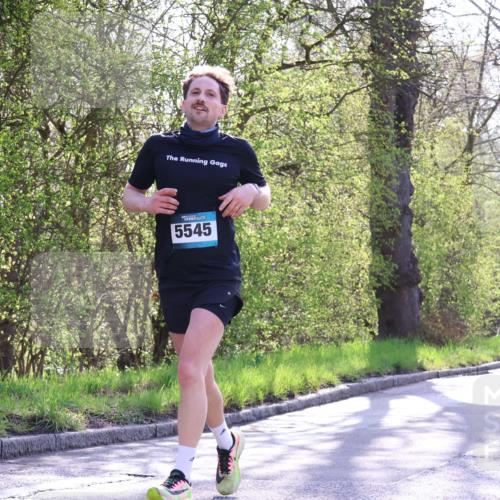 12.04.2026 - 45. Internationalen Wilhelmsburger Insellauf Yannick Fuchs http://msf.ph/oto/9481481 12.04.2026 10:29:28 Laufen 5545 meine-sportfotos.de
