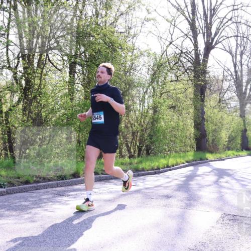 12.04.2026 - 45. Internationalen Wilhelmsburger Insellauf Yannick Fuchs http://msf.ph/oto/9481490 12.04.2026 10:29:29 Laufen 5545 meine-sportfotos.de