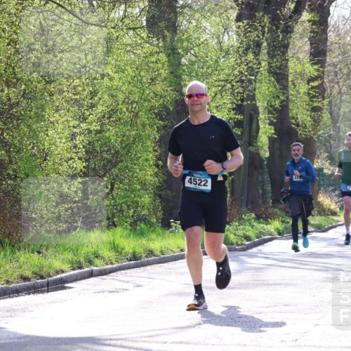 12.04.2026 - 45. Internationalen Wilhelmsburger Insellauf Yannick Fuchs http://msf.ph/oto/9481506 12.04.2026 10:29:32 Laufen 4522, 2100, 3444, 1954 meine-sportfotos.de