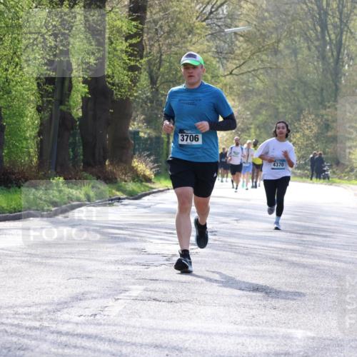 12.04.2026 - 45. Internationalen Wilhelmsburger Insellauf Yannick Fuchs http://msf.ph/oto/9481523 12.04.2026 10:21:43 Laufen 3706, 4370 meine-sportfotos.de