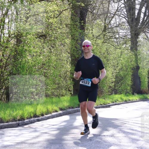 12.04.2026 - 45. Internationalen Wilhelmsburger Insellauf Yannick Fuchs http://msf.ph/oto/9481536 12.04.2026 10:29:34 Laufen 4522, 3702, 2100 meine-sportfotos.de