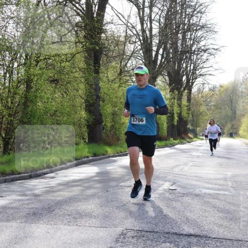 12.04.2026 - 45. Internationalen Wilhelmsburger Insellauf Yannick Fuchs http://msf.ph/oto/9481544 12.04.2026 10:21:46 Laufen 3706, 70 meine-sportfotos.de