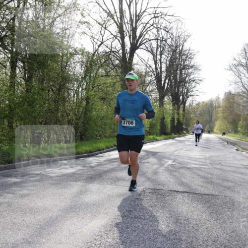 12.04.2026 - 45. Internationalen Wilhelmsburger Insellauf Yannick Fuchs http://msf.ph/oto/9481556 12.04.2026 10:21:47 Laufen 3706 meine-sportfotos.de