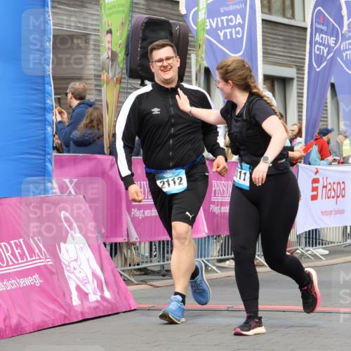 12.04.2026 - 45. Internationalen Wilhelmsburger Insellauf Strokosch-Dieckow http://msf.ph/oto/9481564 12.04.2026 13:25:05 Ziel 4908, 4016, 2111, 2112, 2290, 4812, 2990, 2991 meine-sportfotos.de