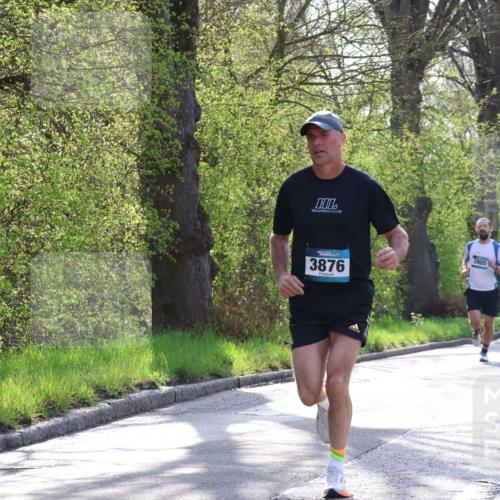 12.04.2026 - 45. Internationalen Wilhelmsburger Insellauf Yannick Fuchs http://msf.ph/oto/9481635 12.04.2026 10:21:56 Laufen 3876, 3905, 5522, 3016 meine-sportfotos.de