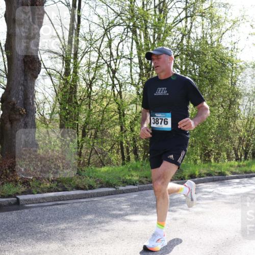 12.04.2026 - 45. Internationalen Wilhelmsburger Insellauf Yannick Fuchs http://msf.ph/oto/9481655 12.04.2026 10:21:58 Laufen 3876 meine-sportfotos.de