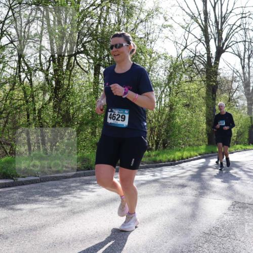 12.04.2026 - 45. Internationalen Wilhelmsburger Insellauf Yannick Fuchs http://msf.ph/oto/9481669 12.04.2026 10:29:45 Laufen 4629, 3444 meine-sportfotos.de