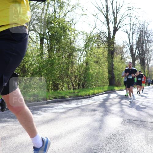 12.04.2026 - 45. Internationalen Wilhelmsburger Insellauf Yannick Fuchs http://msf.ph/oto/9481707 12.04.2026 10:29:48 Laufen 08, 525, 1471 meine-sportfotos.de
