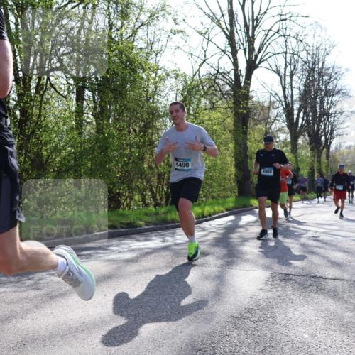 12.04.2026 - 45. Internationalen Wilhelmsburger Insellauf Yannick Fuchs http://msf.ph/oto/9481735 12.04.2026 10:29:50 Laufen 871, 4490, 4980 meine-sportfotos.de
