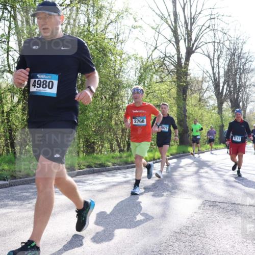 12.04.2026 - 45. Internationalen Wilhelmsburger Insellauf Yannick Fuchs http://msf.ph/oto/9481759 12.04.2026 10:29:52 Laufen 4980, 2768, 4976, 3171 meine-sportfotos.de