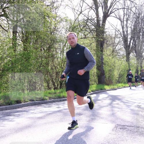 12.04.2026 - 45. Internationalen Wilhelmsburger Insellauf Yannick Fuchs http://msf.ph/oto/9481829 12.04.2026 10:29:58 Laufen  meine-sportfotos.de