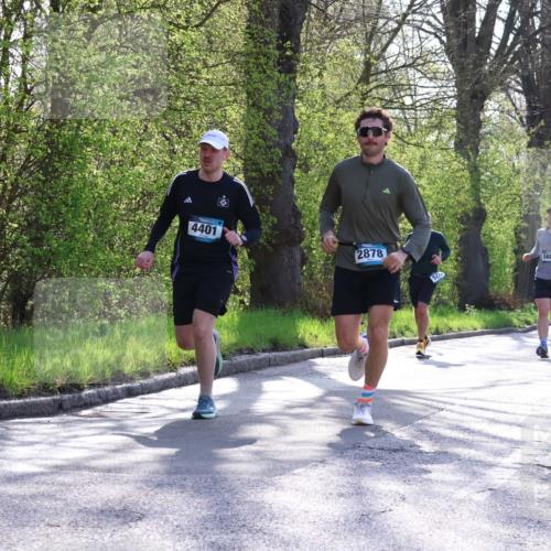 12.04.2026 - 45. Internationalen Wilhelmsburger Insellauf Yannick Fuchs http://msf.ph/oto/9481871 12.04.2026 10:30:02 Laufen 4401, 2878, 568, 3090 meine-sportfotos.de