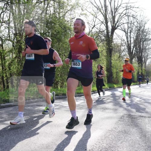 12.04.2026 - 45. Internationalen Wilhelmsburger Insellauf Yannick Fuchs http://msf.ph/oto/9481873 12.04.2026 10:22:16 Laufen 5661, 195, 42, 19, 105, 4, 63, 5653 meine-sportfotos.de