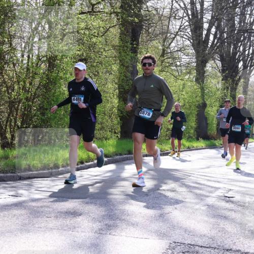 12.04.2026 - 45. Internationalen Wilhelmsburger Insellauf Yannick Fuchs http://msf.ph/oto/9481875 12.04.2026 10:30:02 Laufen 4401, 2878, 3090 meine-sportfotos.de