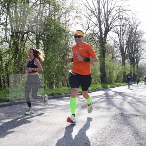 12.04.2026 - 45. Internationalen Wilhelmsburger Insellauf Yannick Fuchs http://msf.ph/oto/9481892 12.04.2026 10:22:17 Laufen  meine-sportfotos.de