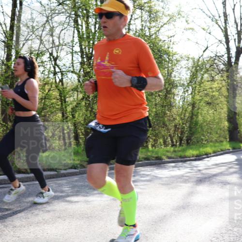 12.04.2026 - 45. Internationalen Wilhelmsburger Insellauf Yannick Fuchs http://msf.ph/oto/9481900 12.04.2026 10:22:18 Laufen  meine-sportfotos.de