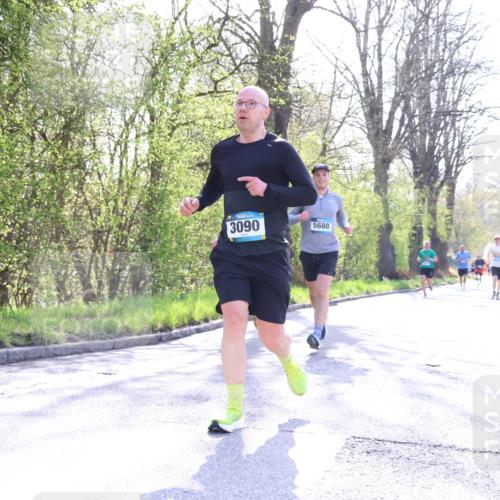 12.04.2026 - 45. Internationalen Wilhelmsburger Insellauf Yannick Fuchs http://msf.ph/oto/9481905 12.04.2026 10:30:05 Laufen 3090, 5688 meine-sportfotos.de