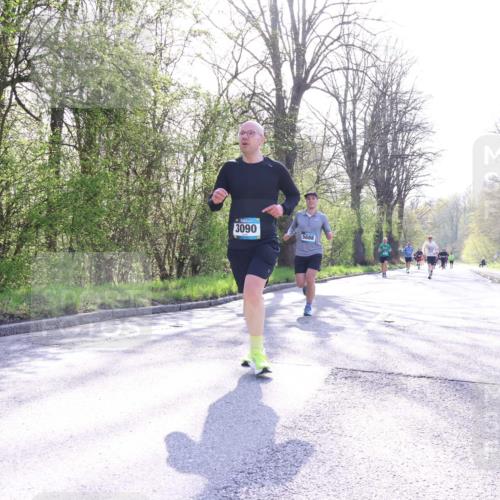 12.04.2026 - 45. Internationalen Wilhelmsburger Insellauf Yannick Fuchs http://msf.ph/oto/9481908 12.04.2026 10:30:05 Laufen 3090, 5688 meine-sportfotos.de