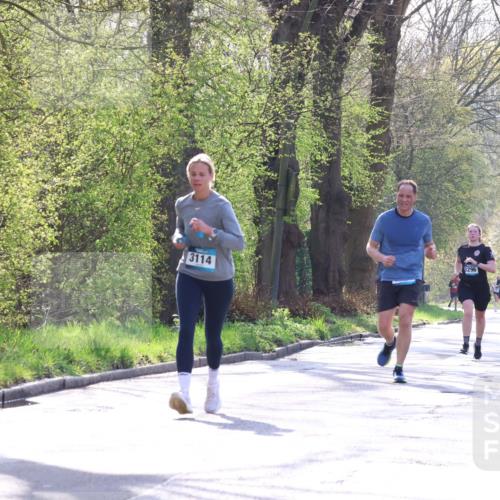 12.04.2026 - 45. Internationalen Wilhelmsburger Insellauf Yannick Fuchs http://msf.ph/oto/9481937 12.04.2026 10:22:21 Laufen 3114, 3296 meine-sportfotos.de