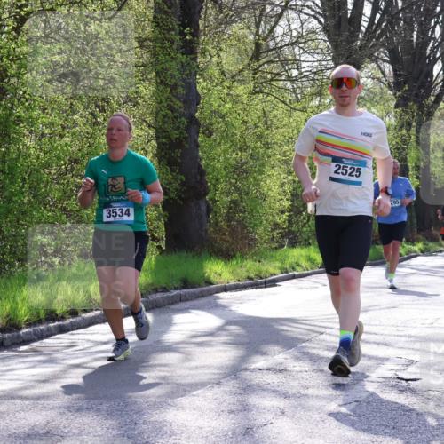 12.04.2026 - 45. Internationalen Wilhelmsburger Insellauf Yannick Fuchs http://msf.ph/oto/9481961 12.04.2026 10:30:11 Laufen 3534, 2525, 295, 5560 meine-sportfotos.de