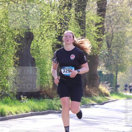 12.04.2026 - 45. Internationalen Wilhelmsburger Insellauf Yannick Fuchs http://msf.ph/oto/9482002 12.04.2026 10:22:28 Laufen 329 meine-sportfotos.de