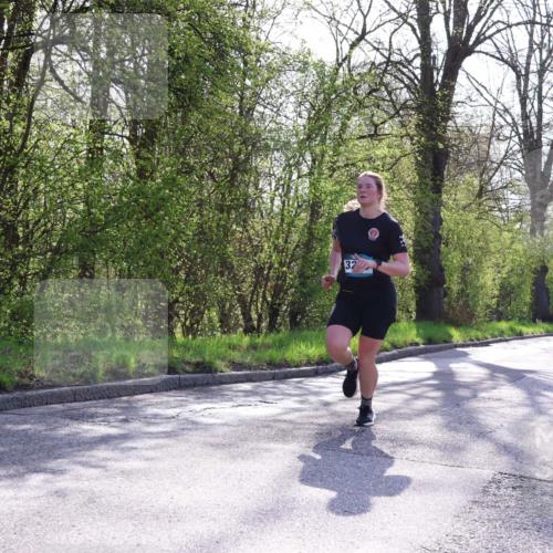 12.04.2026 - 45. Internationalen Wilhelmsburger Insellauf Yannick Fuchs http://msf.ph/oto/9482052 12.04.2026 10:22:31 Laufen 32 meine-sportfotos.de