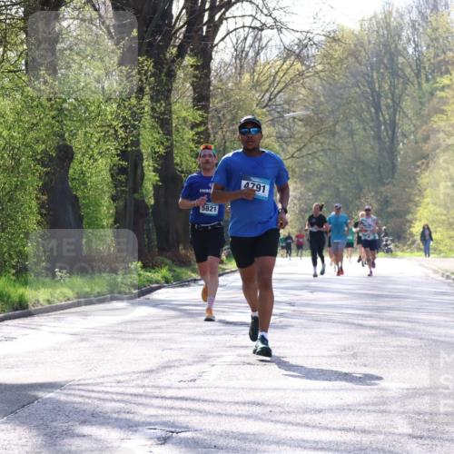 12.04.2026 - 45. Internationalen Wilhelmsburger Insellauf Yannick Fuchs http://msf.ph/oto/9482104 12.04.2026 10:22:38 Laufen 4791, 5821 meine-sportfotos.de