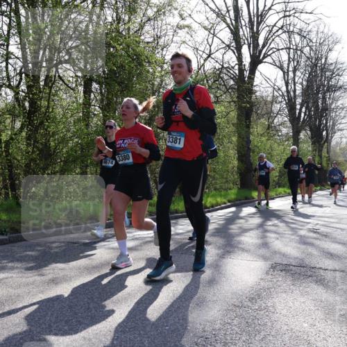 12.04.2026 - 45. Internationalen Wilhelmsburger Insellauf Yannick Fuchs http://msf.ph/oto/9482156 12.04.2026 10:30:26 Laufen 4674, 3381, 3380 meine-sportfotos.de