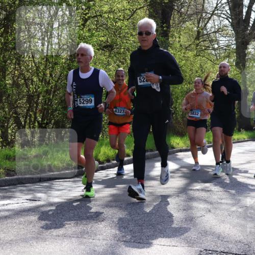 12.04.2026 - 45. Internationalen Wilhelmsburger Insellauf Yannick Fuchs http://msf.ph/oto/9482183 12.04.2026 10:30:28 Laufen 5299, 4327, 52, 5832, 4232 meine-sportfotos.de