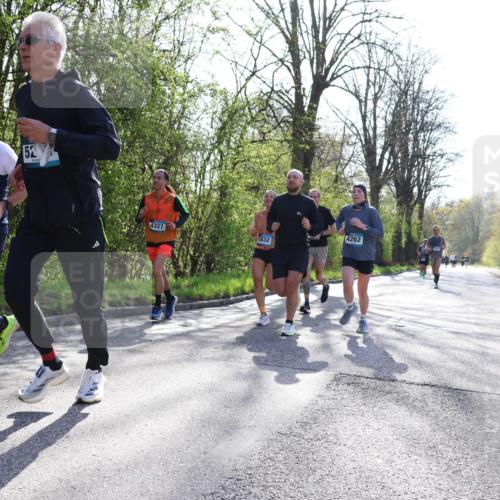 12.04.2026 - 45. Internationalen Wilhelmsburger Insellauf Yannick Fuchs http://msf.ph/oto/9482199 12.04.2026 10:30:29 Laufen 5299, 52, 4327, 4262, 5832 meine-sportfotos.de