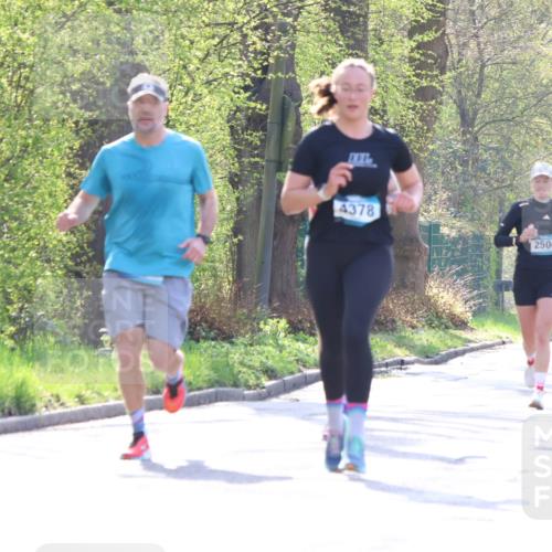 12.04.2026 - 45. Internationalen Wilhelmsburger Insellauf Yannick Fuchs http://msf.ph/oto/9482200 12.04.2026 10:22:47 Laufen 4378, 2504, 3983, 3323 meine-sportfotos.de