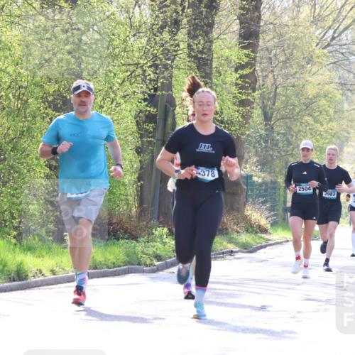 12.04.2026 - 45. Internationalen Wilhelmsburger Insellauf Yannick Fuchs http://msf.ph/oto/9482203 12.04.2026 10:22:47 Laufen 378, 2504, 3983, 3323, 3327 meine-sportfotos.de