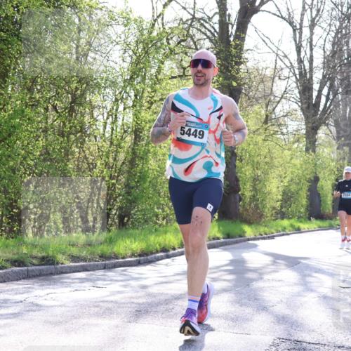 12.04.2026 - 45. Internationalen Wilhelmsburger Insellauf Yannick Fuchs http://msf.ph/oto/9482262 12.04.2026 10:22:53 Laufen 5449, 2504 meine-sportfotos.de