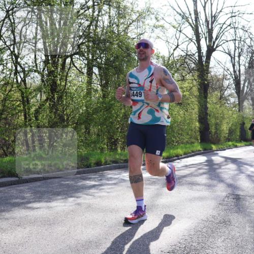 12.04.2026 - 45. Internationalen Wilhelmsburger Insellauf Yannick Fuchs http://msf.ph/oto/9482269 12.04.2026 10:22:53 Laufen 5449 meine-sportfotos.de