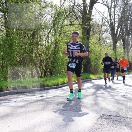 12.04.2026 - 45. Internationalen Wilhelmsburger Insellauf Yannick Fuchs http://msf.ph/oto/9482281 12.04.2026 10:30:36 Laufen 3201, 4963, 5606 meine-sportfotos.de