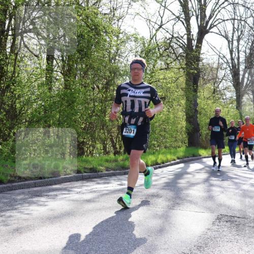 12.04.2026 - 45. Internationalen Wilhelmsburger Insellauf Yannick Fuchs http://msf.ph/oto/9482289 12.04.2026 10:30:36 Laufen 3201 meine-sportfotos.de