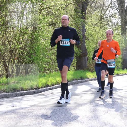 12.04.2026 - 45. Internationalen Wilhelmsburger Insellauf Yannick Fuchs http://msf.ph/oto/9482301 12.04.2026 10:30:38 Laufen 3229, 4963, 5606 meine-sportfotos.de