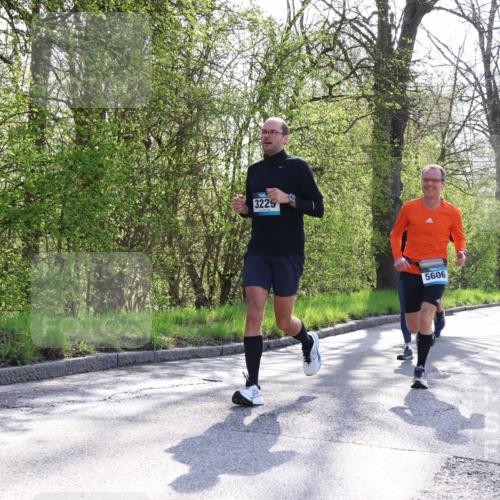 12.04.2026 - 45. Internationalen Wilhelmsburger Insellauf Yannick Fuchs http://msf.ph/oto/9482308 12.04.2026 10:30:38 Laufen 3229, 5606 meine-sportfotos.de