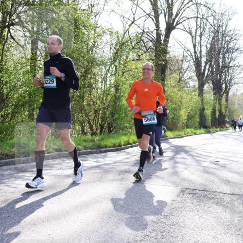 12.04.2026 - 45. Internationalen Wilhelmsburger Insellauf Yannick Fuchs http://msf.ph/oto/9482317 12.04.2026 10:30:39 Laufen 3229, 5606 meine-sportfotos.de