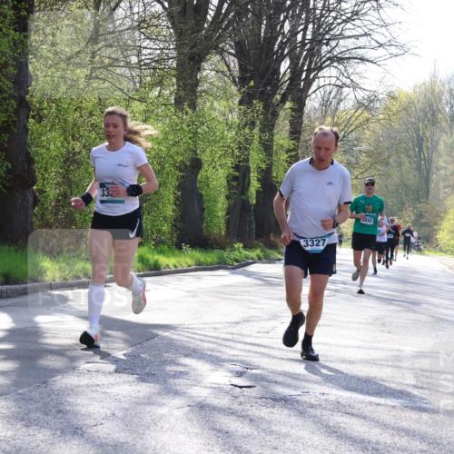 12.04.2026 - 45. Internationalen Wilhelmsburger Insellauf Yannick Fuchs http://msf.ph/oto/9482328 12.04.2026 10:22:58 Laufen 3327, 2892 meine-sportfotos.de