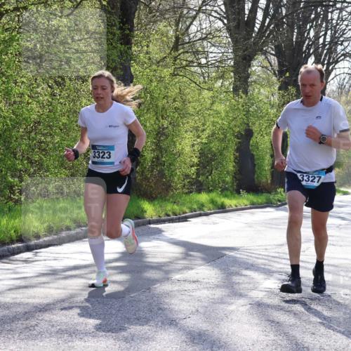 12.04.2026 - 45. Internationalen Wilhelmsburger Insellauf Yannick Fuchs http://msf.ph/oto/9482339 12.04.2026 10:22:59 Laufen 3323, 3327, 2892 meine-sportfotos.de