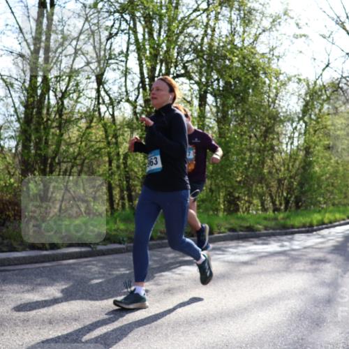 12.04.2026 - 45. Internationalen Wilhelmsburger Insellauf Yannick Fuchs http://msf.ph/oto/9482340 12.04.2026 10:30:40 Laufen 963 meine-sportfotos.de
