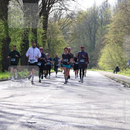 12.04.2026 - 45. Internationalen Wilhelmsburger Insellauf Yannick Fuchs http://msf.ph/oto/9482383 12.04.2026 10:30:45 Laufen 3892, 2711, 479, 5038, 4180, 2812, 5416 meine-sportfotos.de