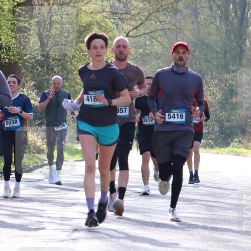12.04.2026 - 45. Internationalen Wilhelmsburger Insellauf Yannick Fuchs http://msf.ph/oto/9482393 12.04.2026 10:30:46 Laufen 479, 5038, 408, 418, 857, 5416, 2812, 042 meine-sportfotos.de