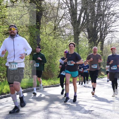 12.04.2026 - 45. Internationalen Wilhelmsburger Insellauf Yannick Fuchs http://msf.ph/oto/9482440 12.04.2026 10:30:50 Laufen 3892, 2711, 479, 418, 2836, 5038, 5357, 5416, 4042 meine-sportfotos.de