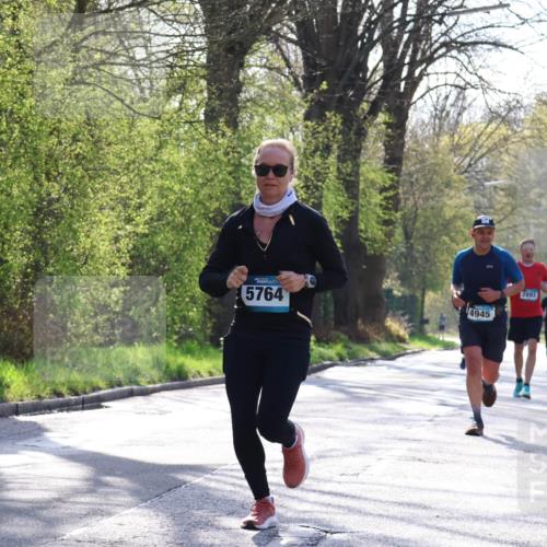 12.04.2026 - 45. Internationalen Wilhelmsburger Insellauf Yannick Fuchs http://msf.ph/oto/9482473 12.04.2026 10:23:09 Laufen 5764, 4945, 2893 meine-sportfotos.de